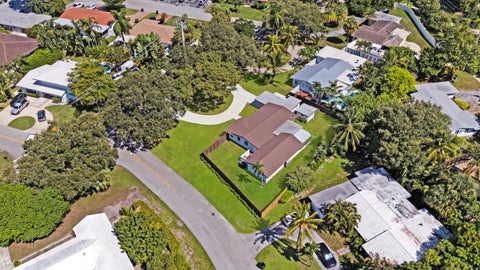 Tiny photo for 4000 NE 22ND Avenue, Lighthouse Point, FL 33064 (MLS # B26071519)
