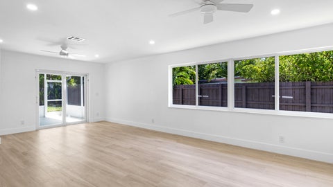 Tiny photo for 4000 NE 22ND Avenue, Lighthouse Point, FL 33064 (MLS # B26071519)