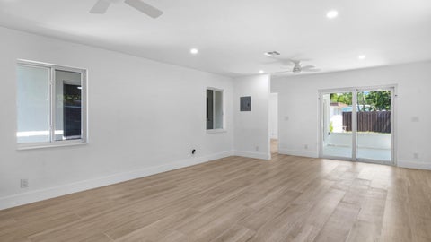 Tiny photo for 4000 NE 22ND Avenue, Lighthouse Point, FL 33064 (MLS # B26071519)