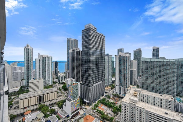 55 SW 9TH ST APT 3705, MIAMI, FL 33130 - Image d3fa056e78c2ad2062d54a7ad5bf4c8b/101525181