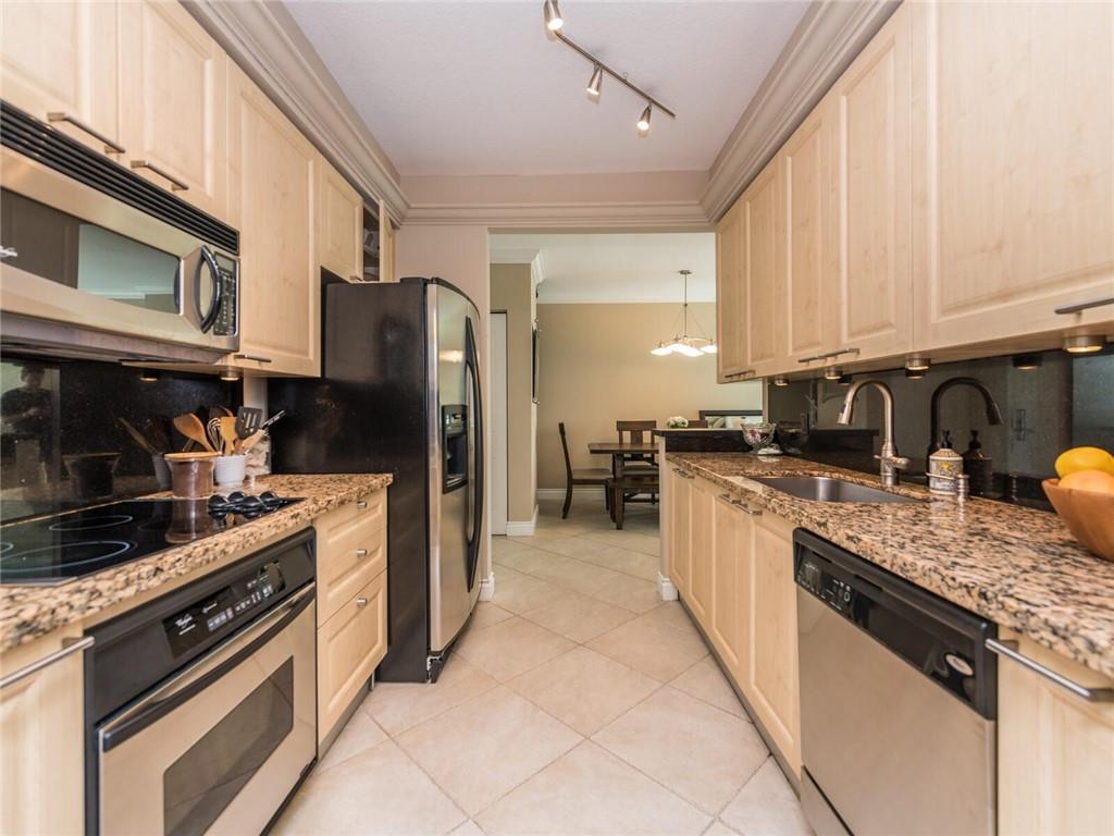 350 Las Olas - Residential