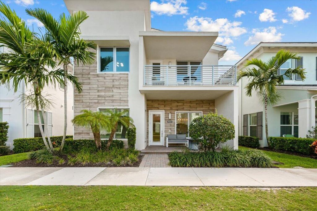 Photo of 8024 Hobbes Way, Palm Beach Gardens, FL 33418 (MLS # R10969745)