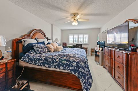 Tiny photo for 3326 ARCARA Way #307, Lake Worth, FL 33467 (MLS # B26053586)