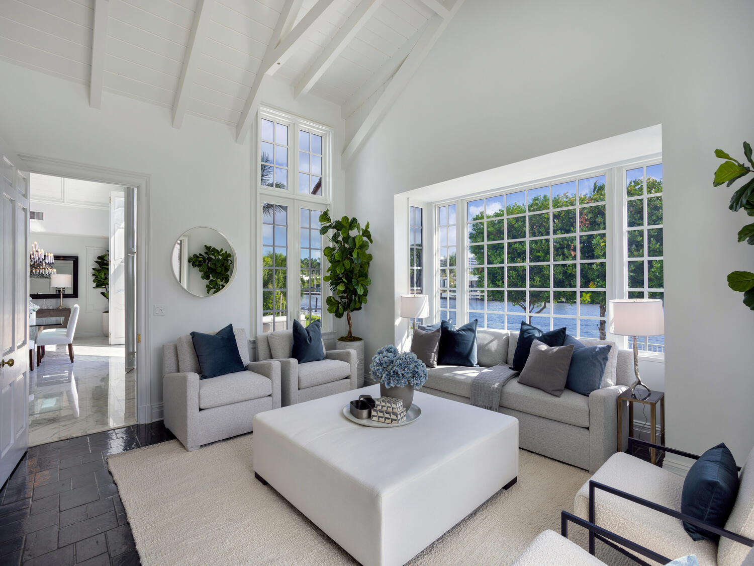 Royal Palm Yacht & Countr - Residential