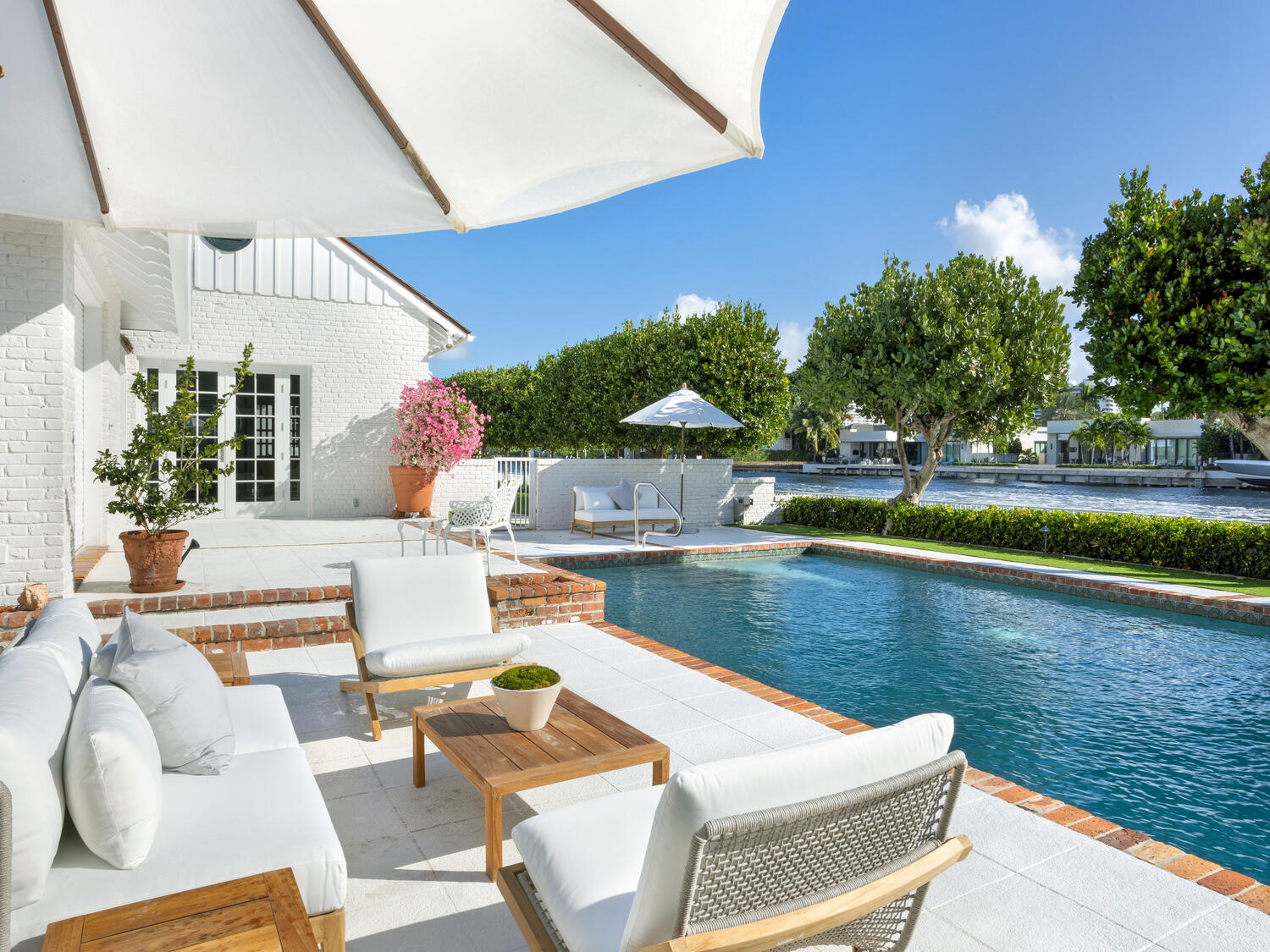 Royal Palm Yacht & Countr - Residential