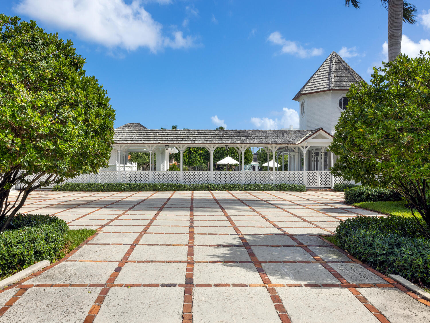 Royal Palm Yacht & Countr - Residential