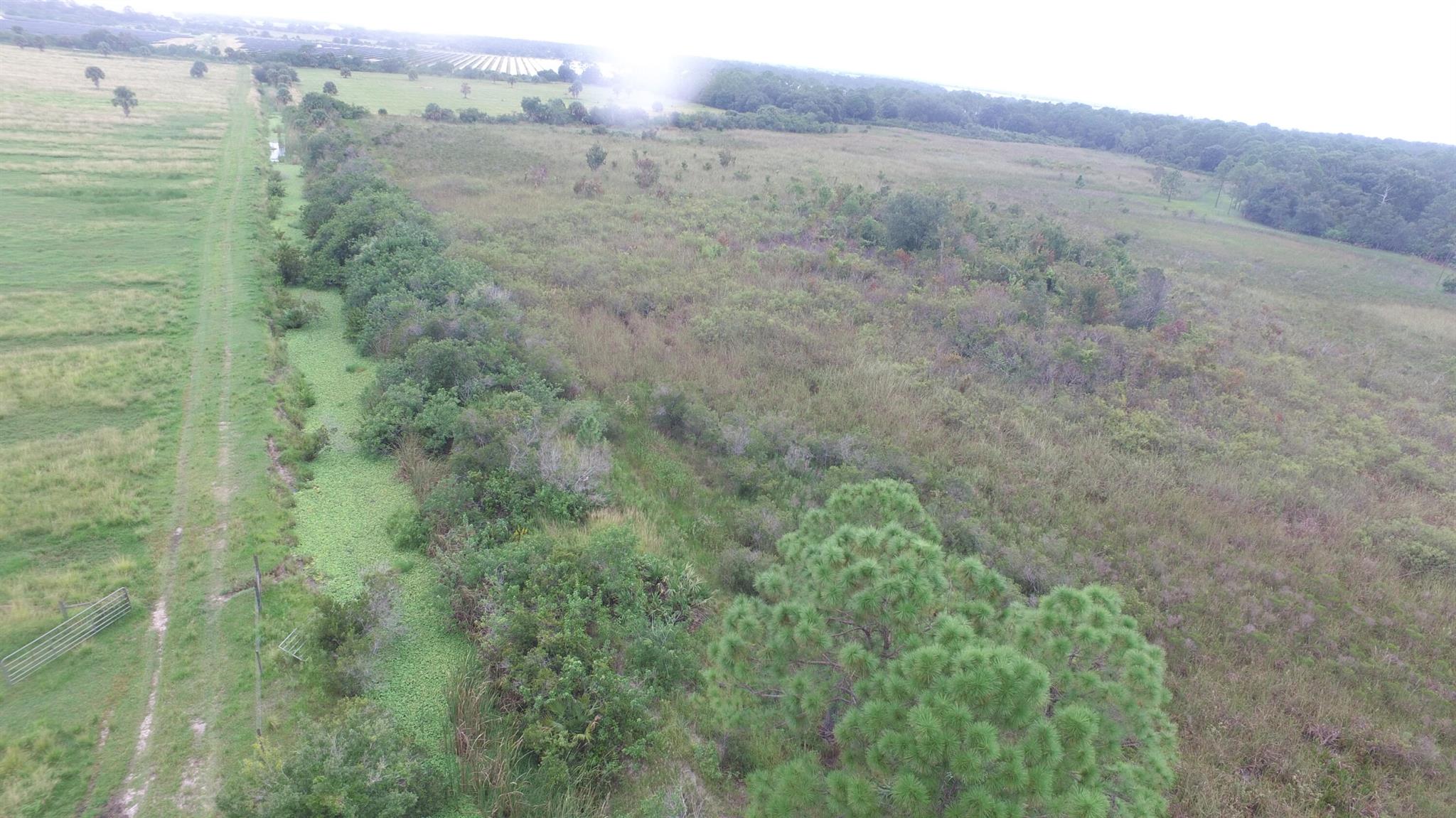 METES AND BOUNDS - Land