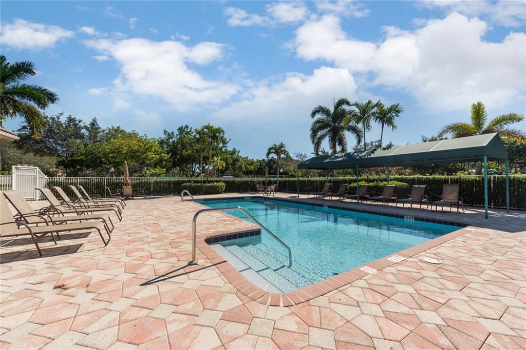 Lennox Isles - Residential