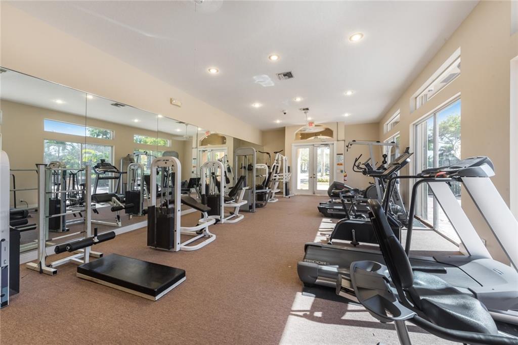 Lennox Isles - Residential