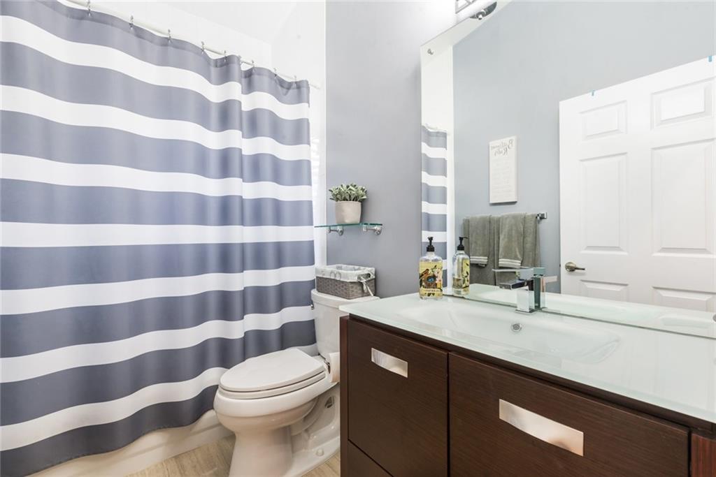 Lennox Isles - Residential