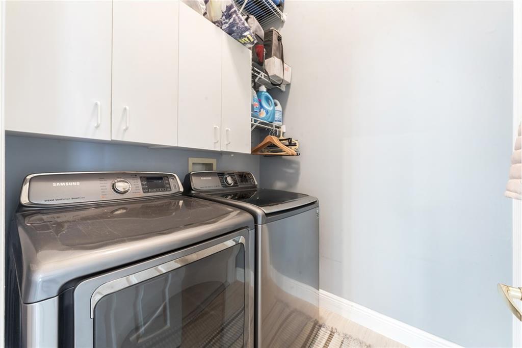 Lennox Isles - Residential