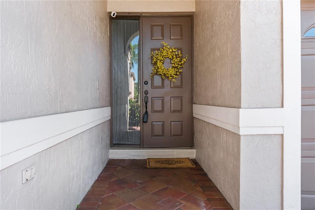 Lennox Isles - Residential