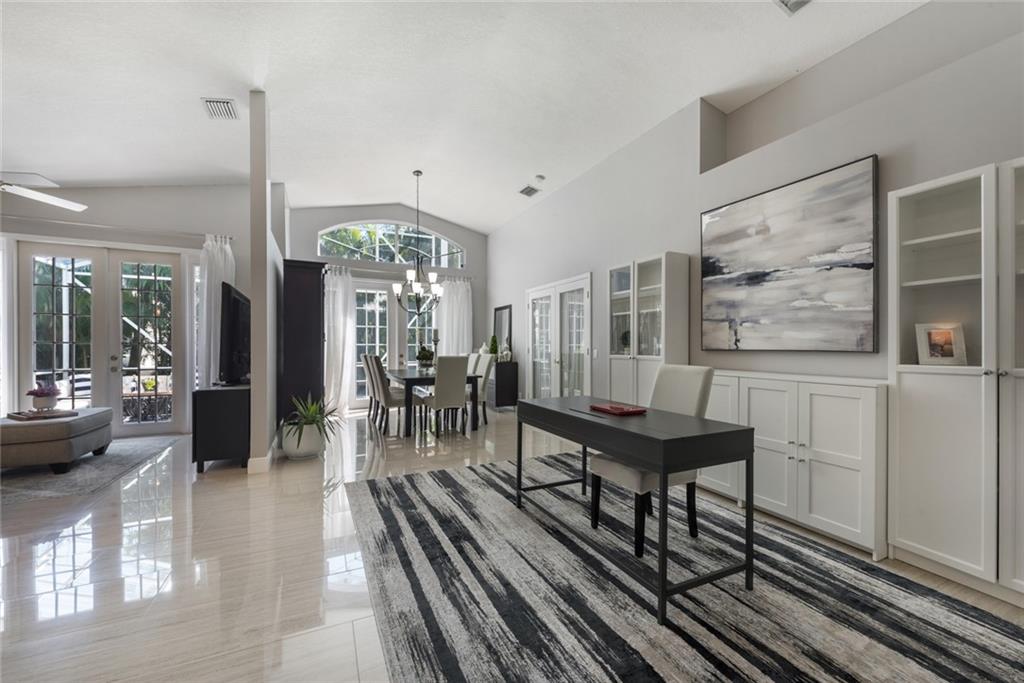 Lennox Isles - Residential