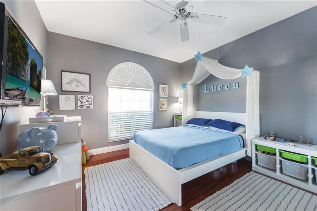 Lennox Isles - Residential