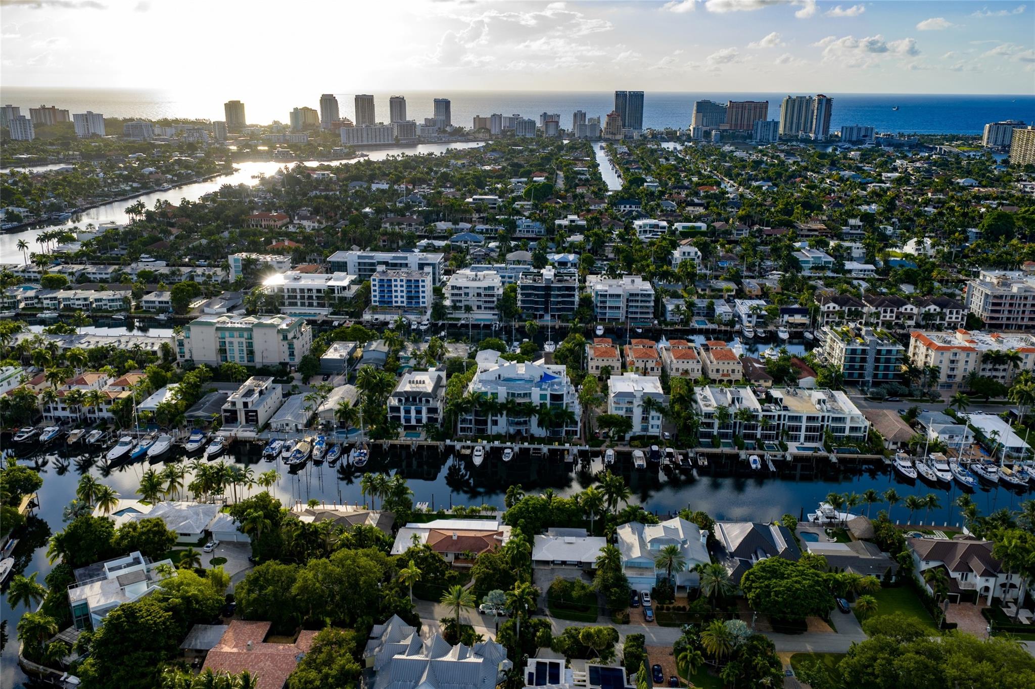 Las Olas - Victoria Isles - Residential