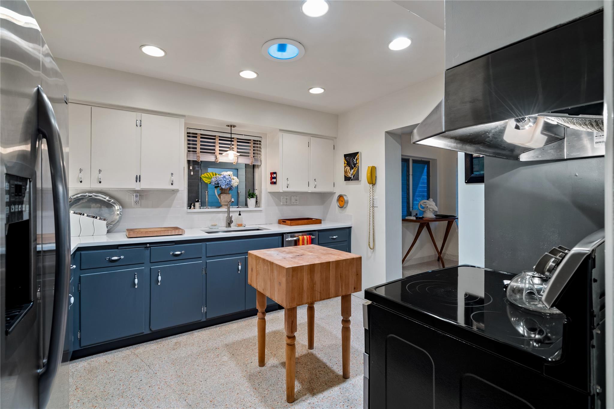 Las Olas - Victoria Isles - Residential