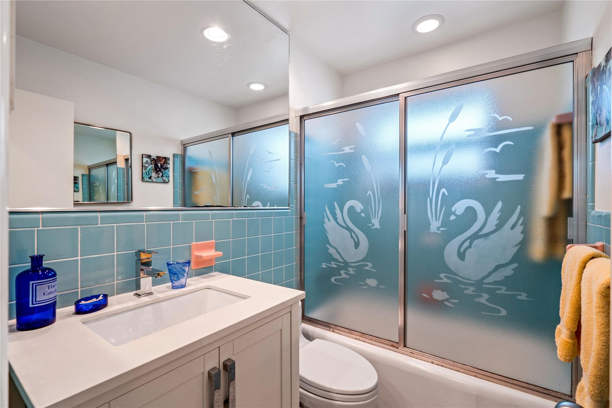 Las Olas - Victoria Isles - Residential