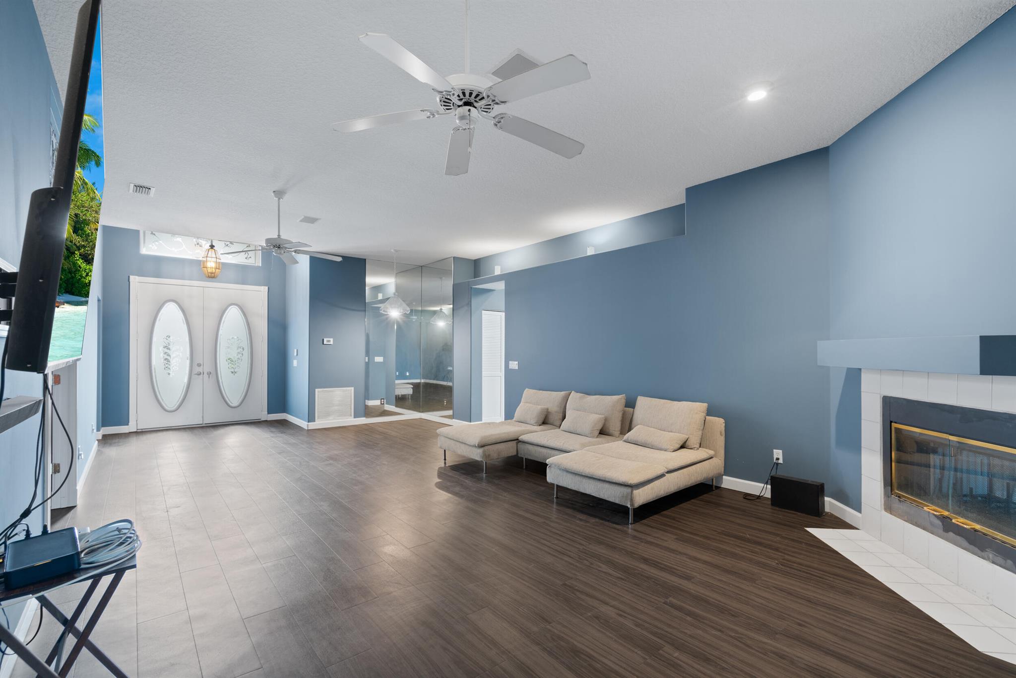 KINGS ISLE PHASE IIC - Residential Lease