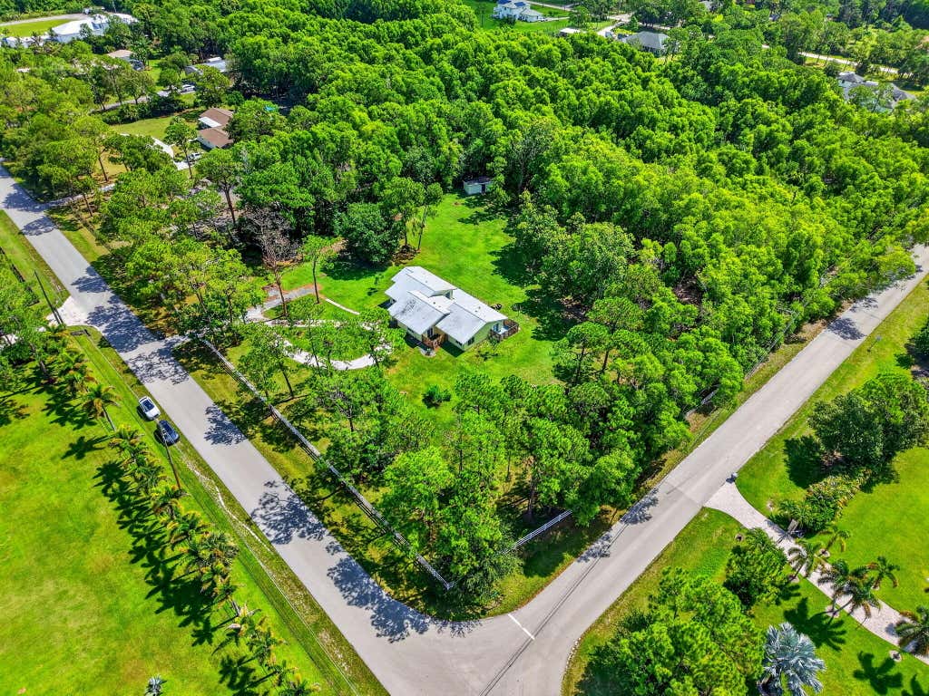 Photo of 16780 HAYNIE Lane, Jupiter, FL 33478 (MLS # B26062917)