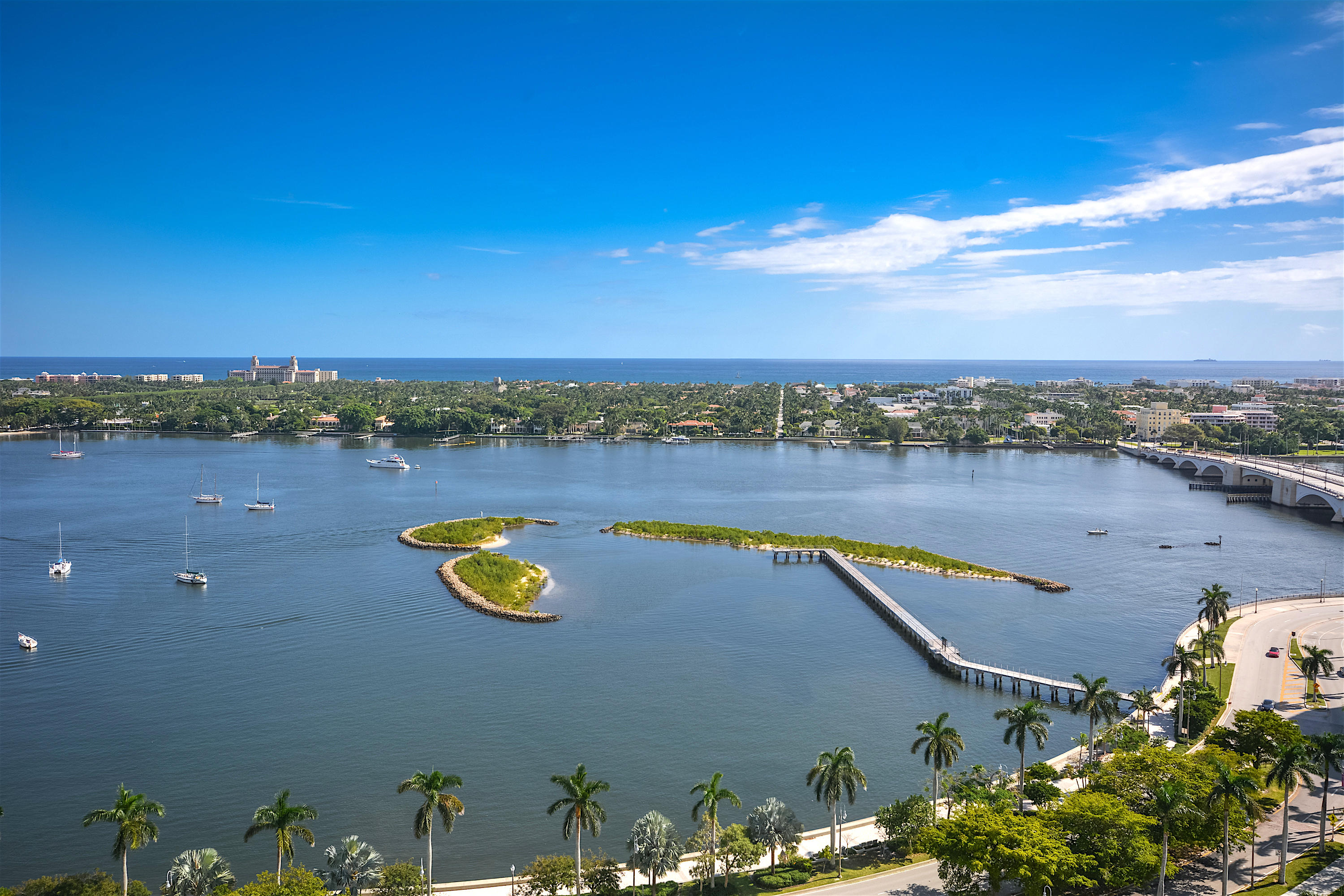 TRUMP PLAZA OF THE PALM B - Residential