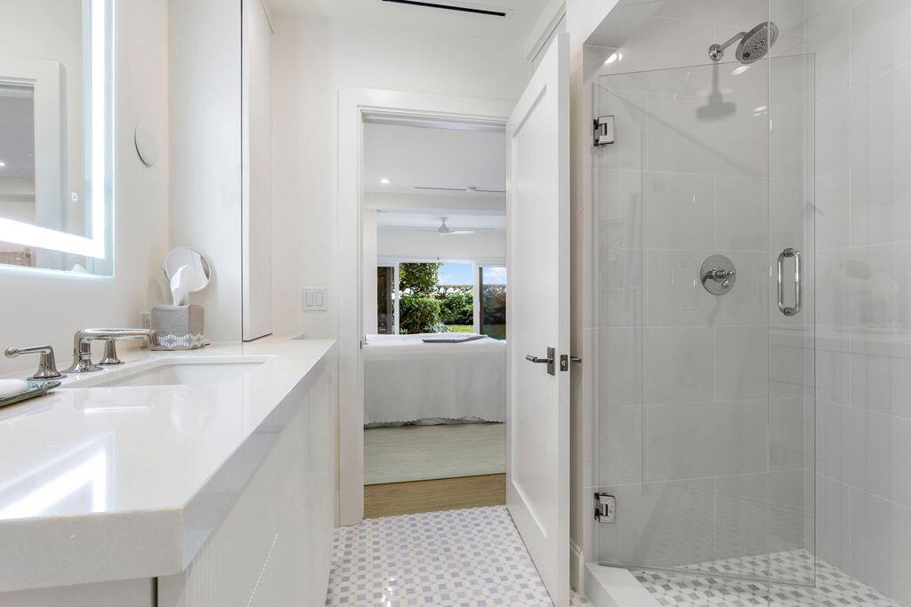 THREE HUNDRED OCEAN BLVD - Residential