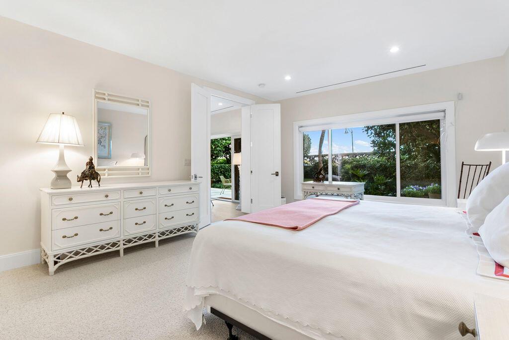 THREE HUNDRED OCEAN BLVD - Residential