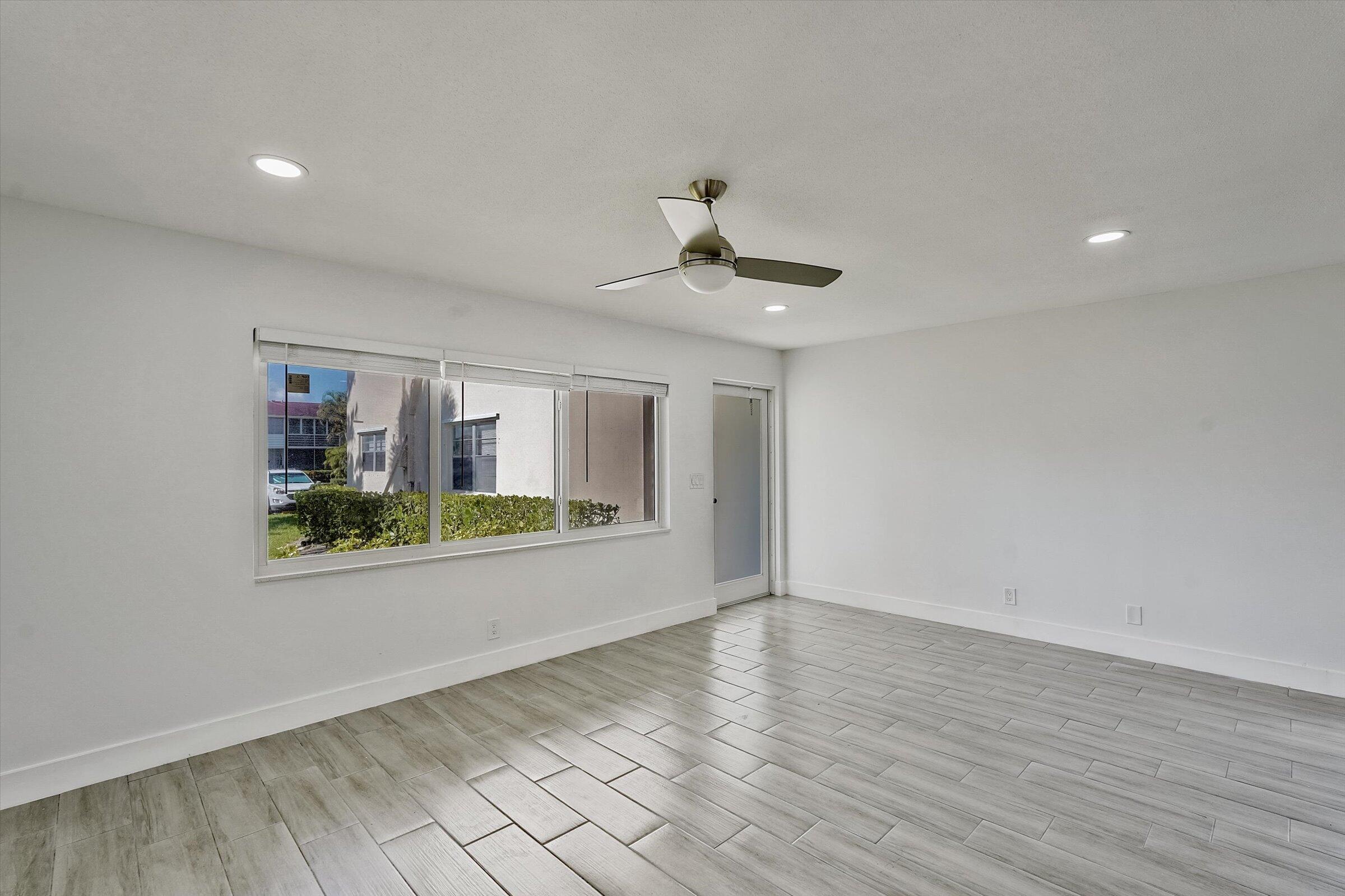 COVENTRY CONDO - Residential