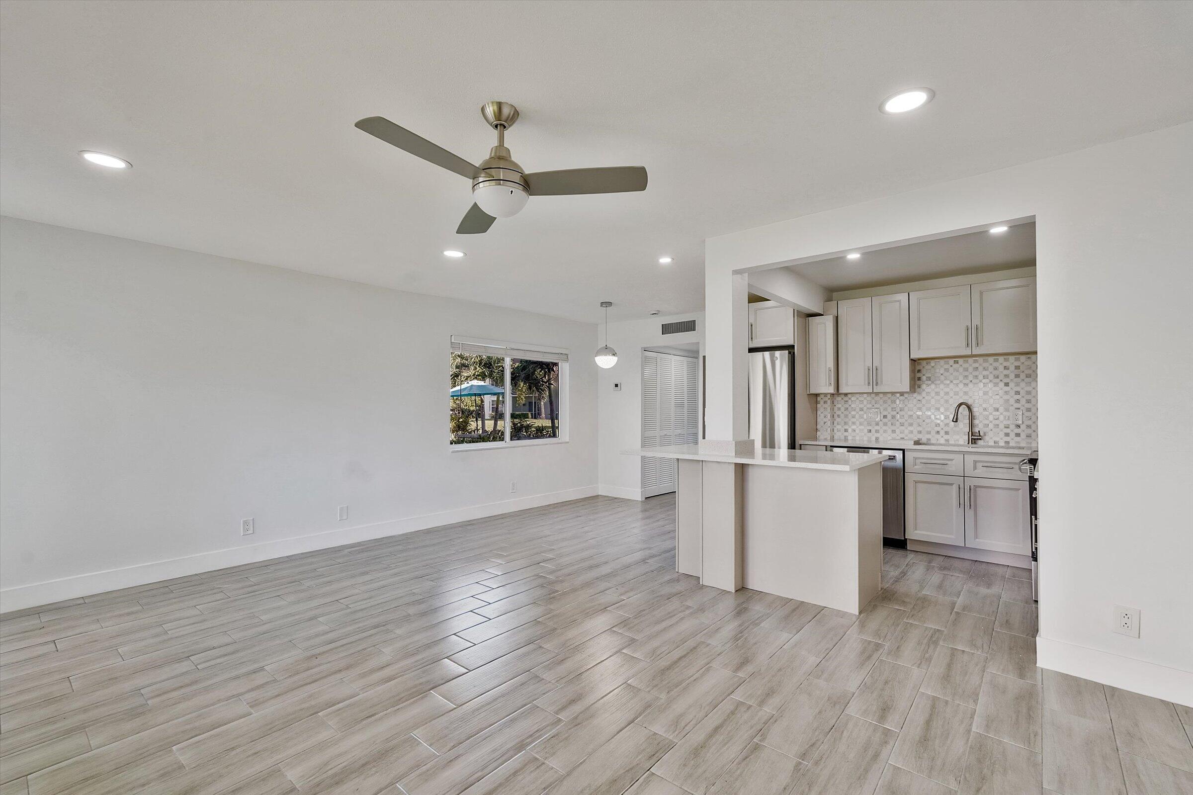 COVENTRY CONDO - Residential