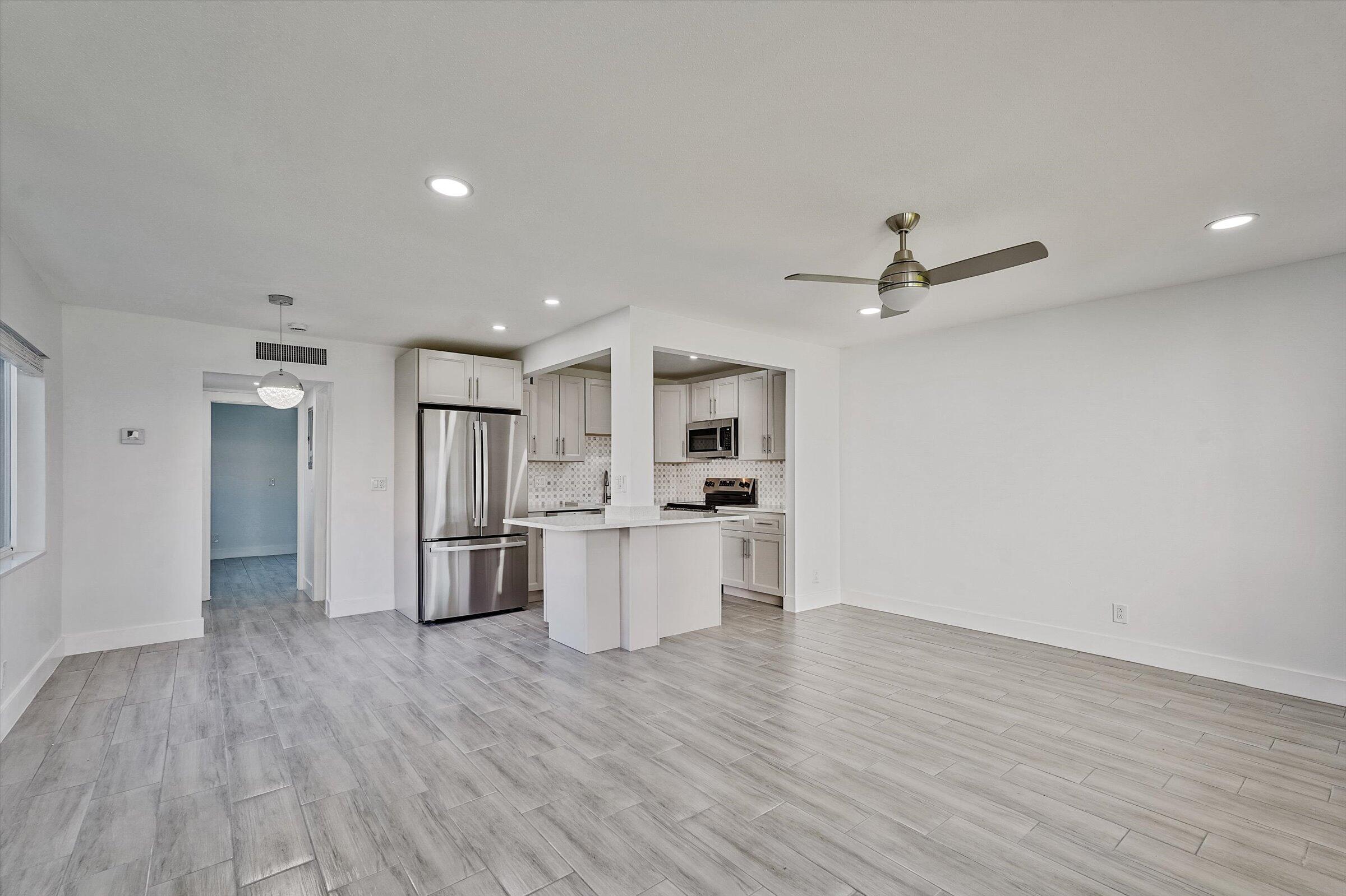 COVENTRY CONDO - Residential