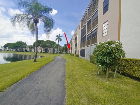 Tiny photo for 7280 Amberly Lane #207, Delray Beach, FL 33446 (MLS # B26029641)
