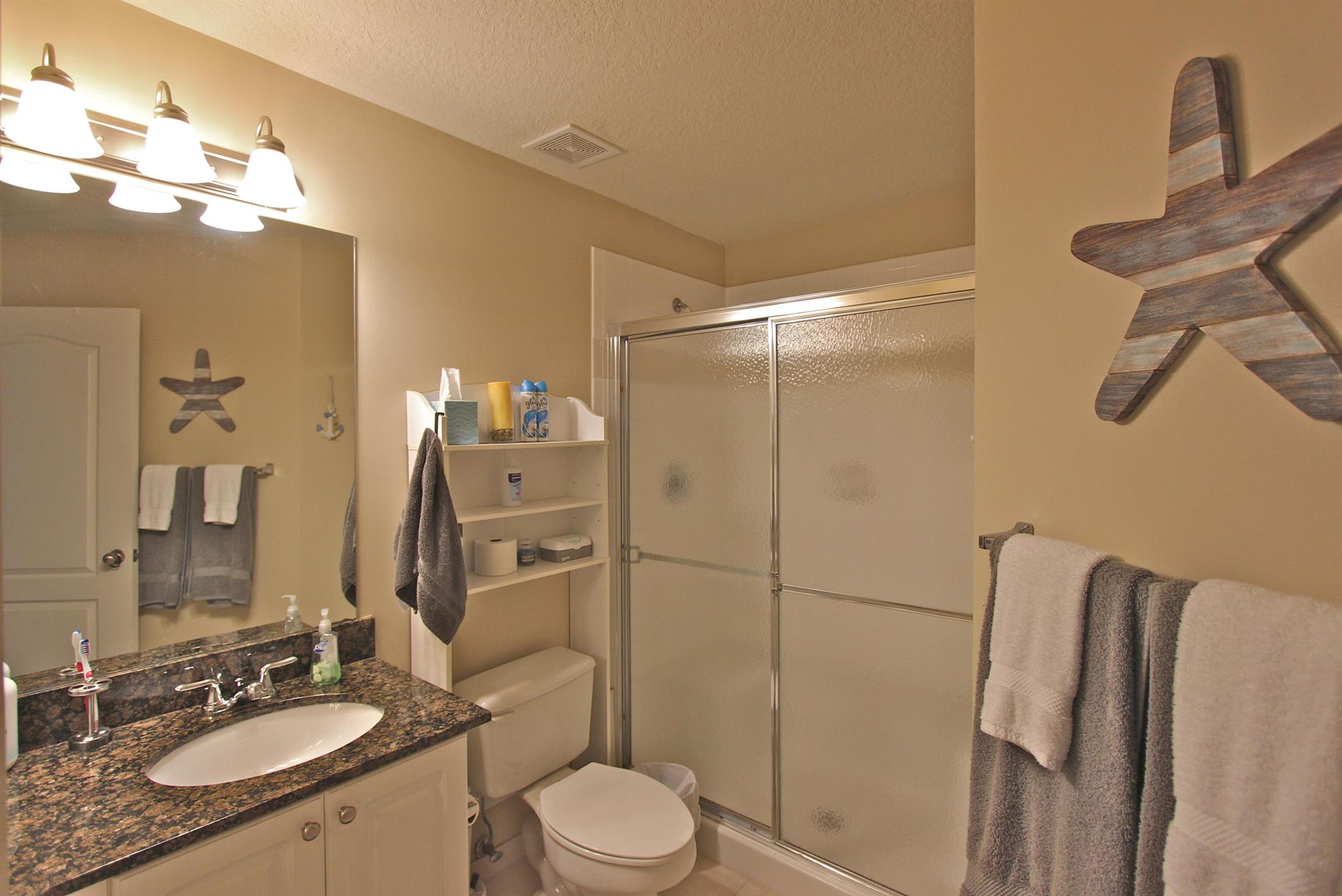 RESIDENCES AT LEGACY PLAC - Residential Lease