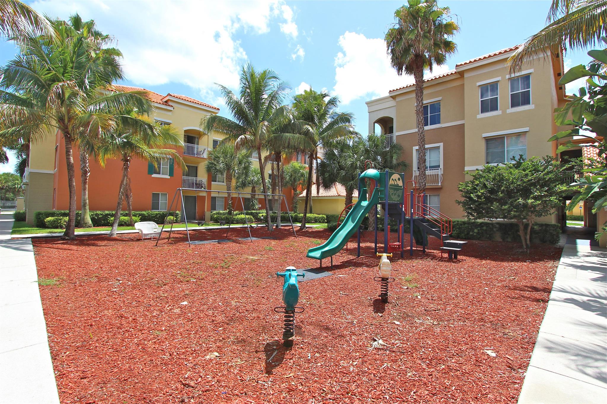 RESIDENCES AT LEGACY PLAC - Residential Lease