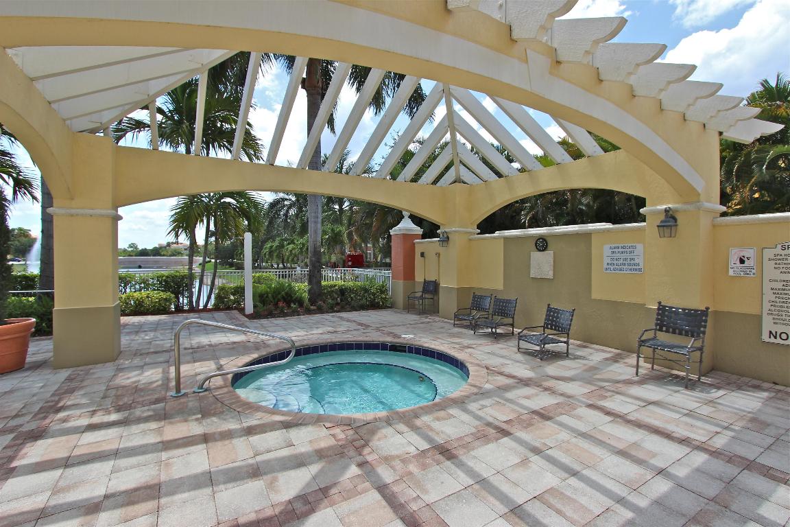 RESIDENCES AT LEGACY PLACE - Residential Lease