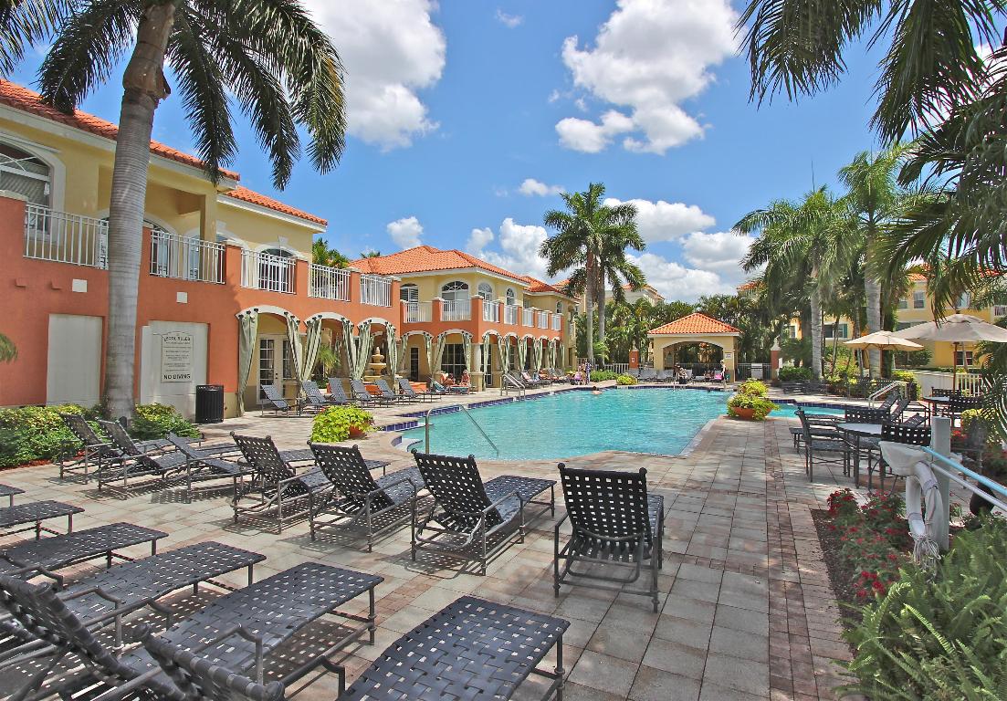 RESIDENCES AT LEGACY PLACE - Residential Lease