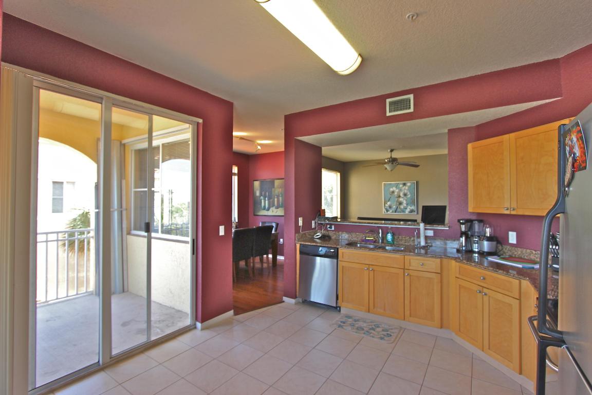 RESIDENCES AT LEGACY PLACE - Residential Lease