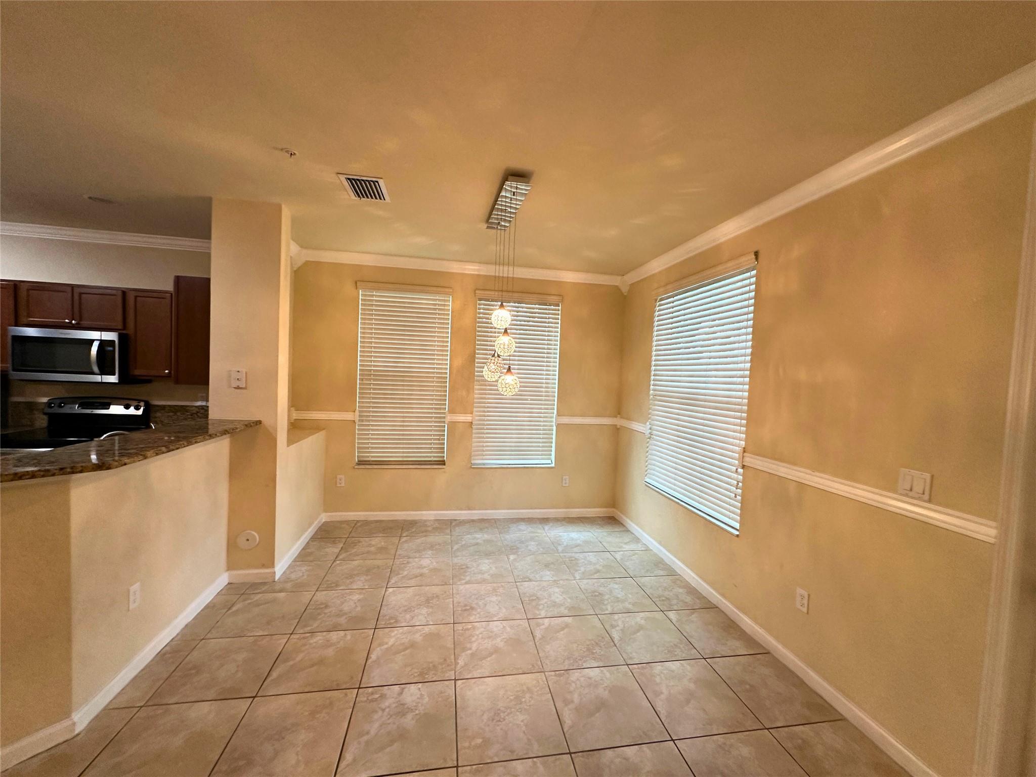 Paloma Lakes - Residential