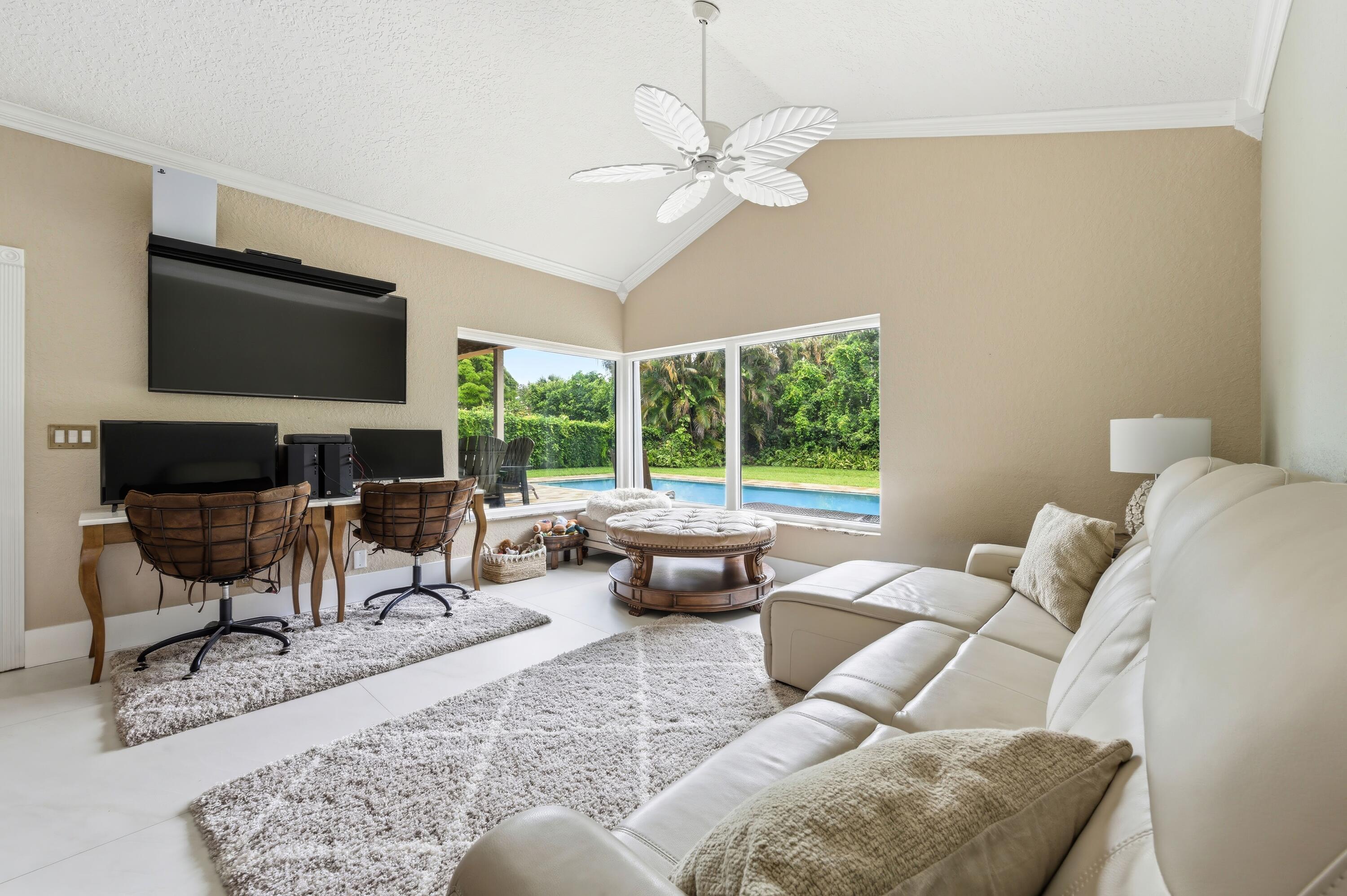 GARDENS HUNT CLUB - Residential