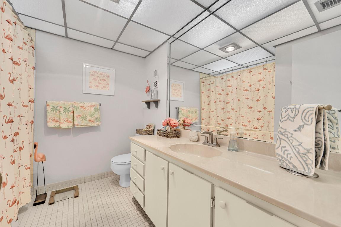 ASHMONT CONDOMINIUM - Residential