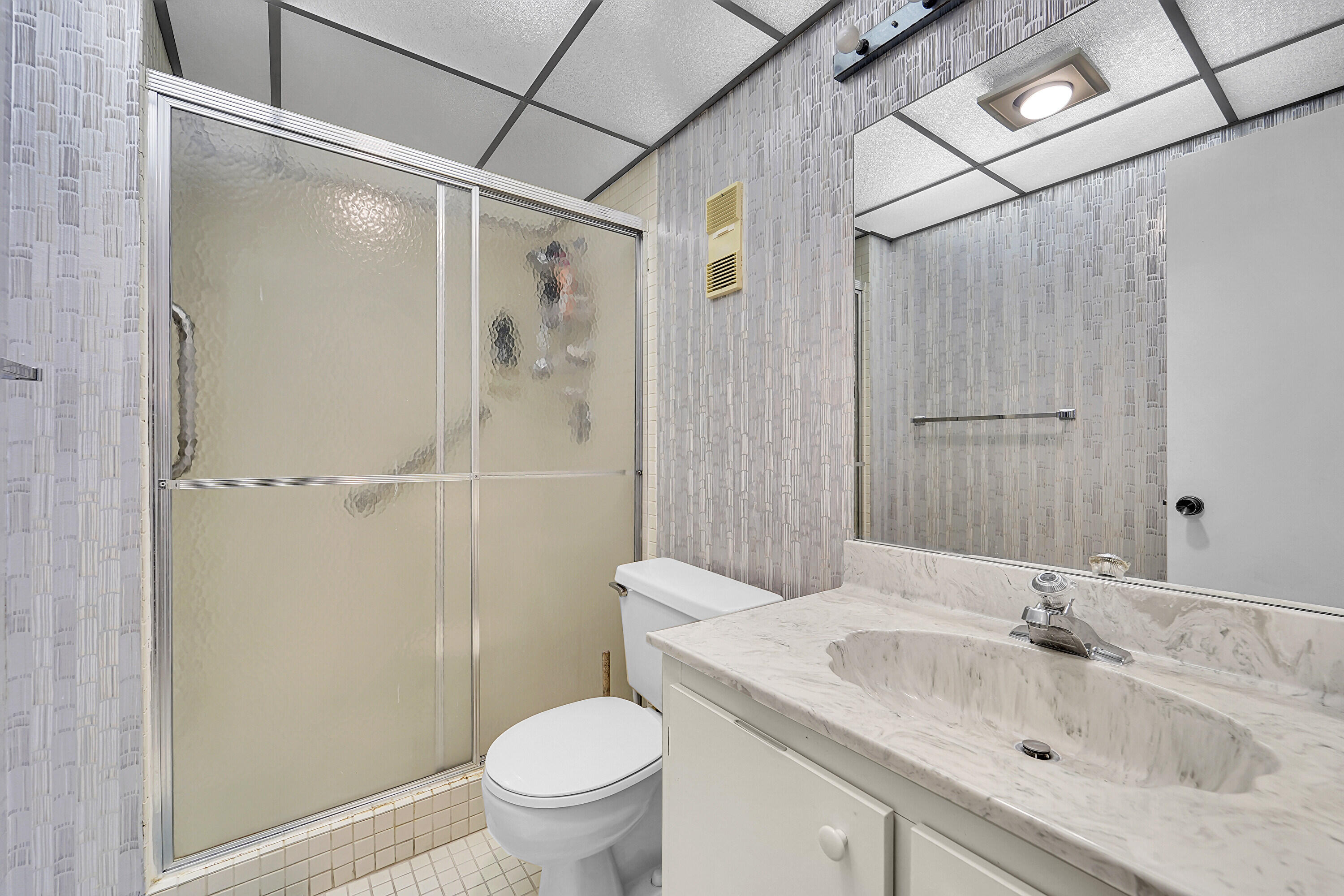 ASHMONT CONDOMINIUM - Residential