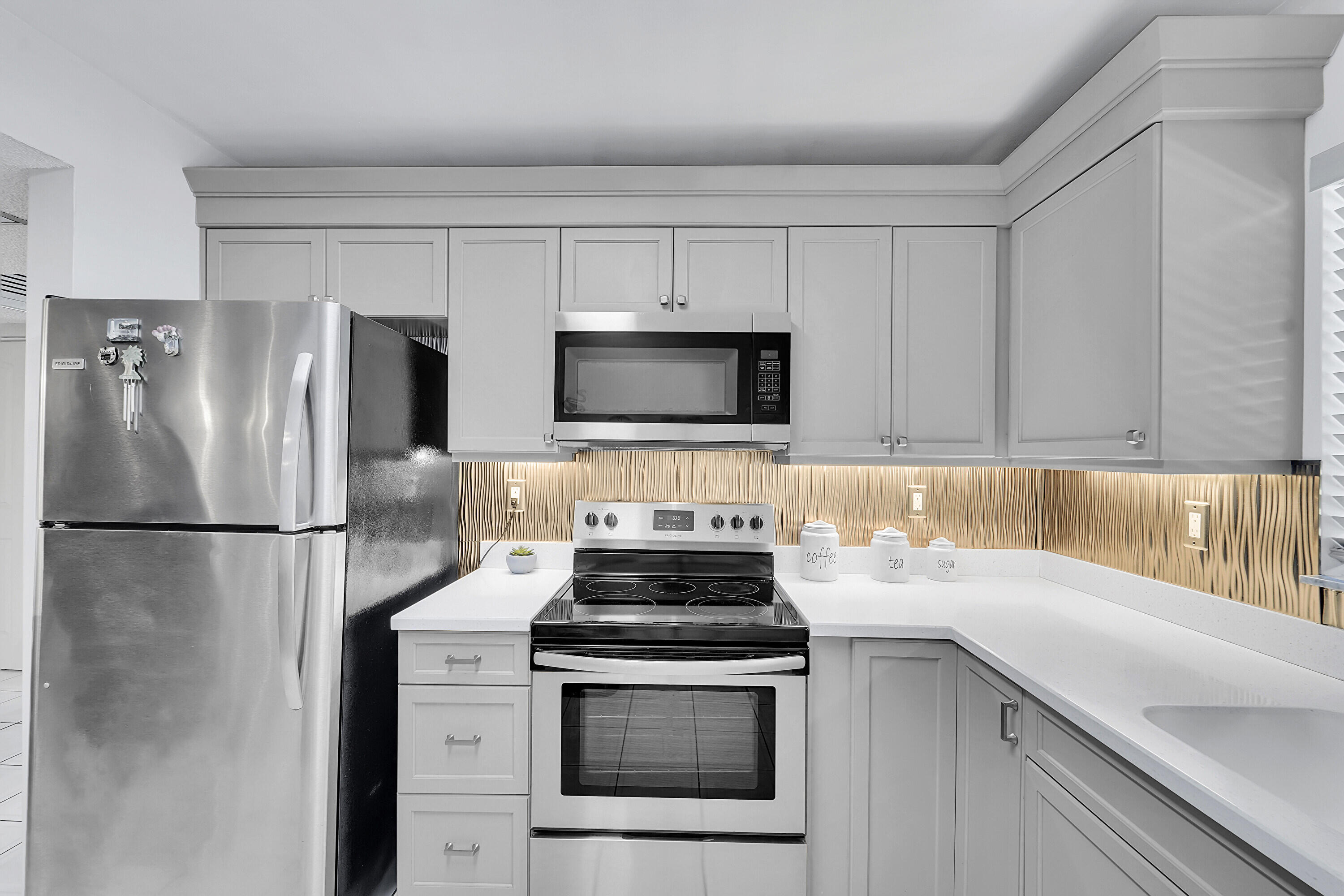 ASHMONT CONDOMINIUM - Residential