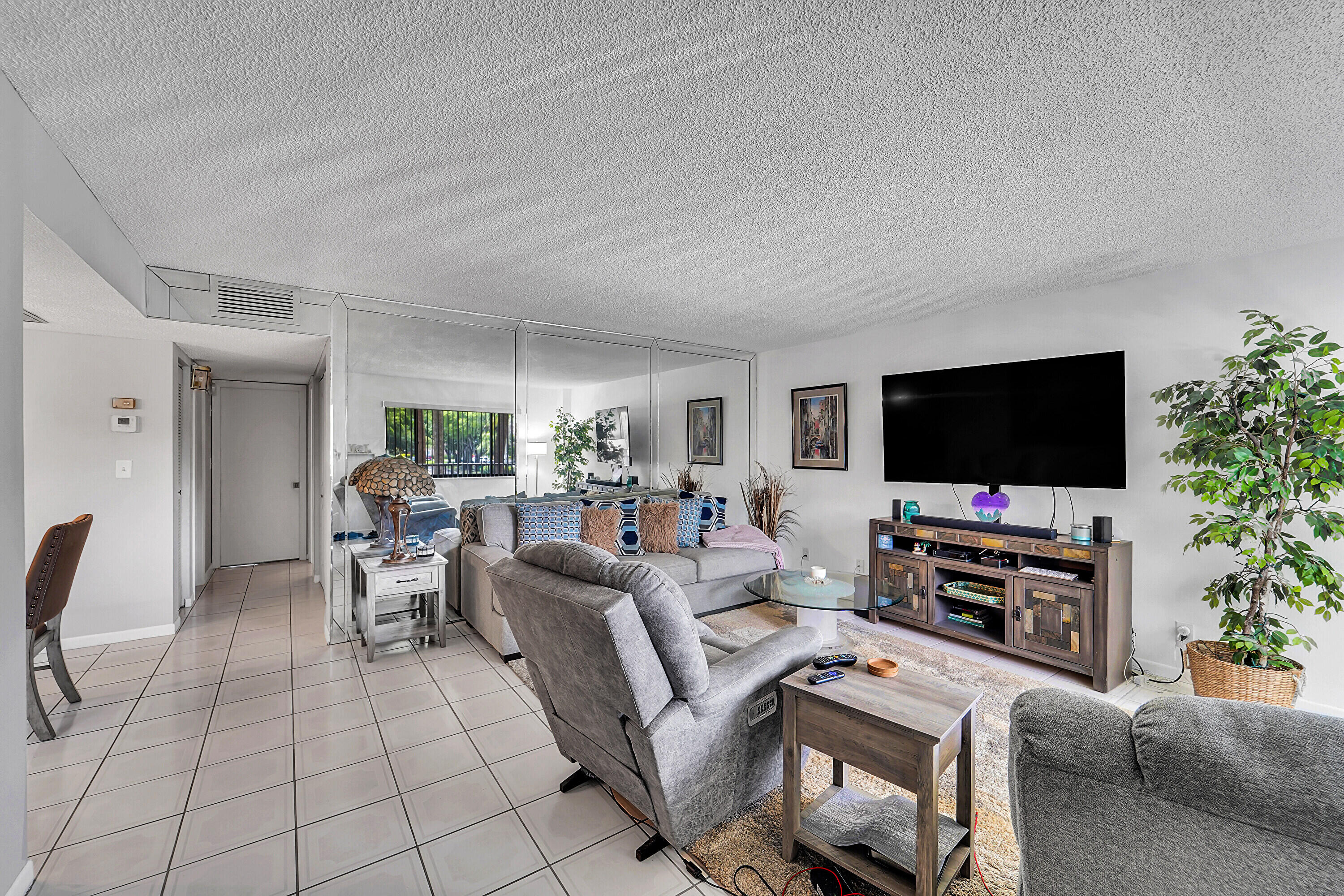 ASHMONT CONDOMINIUM - Residential