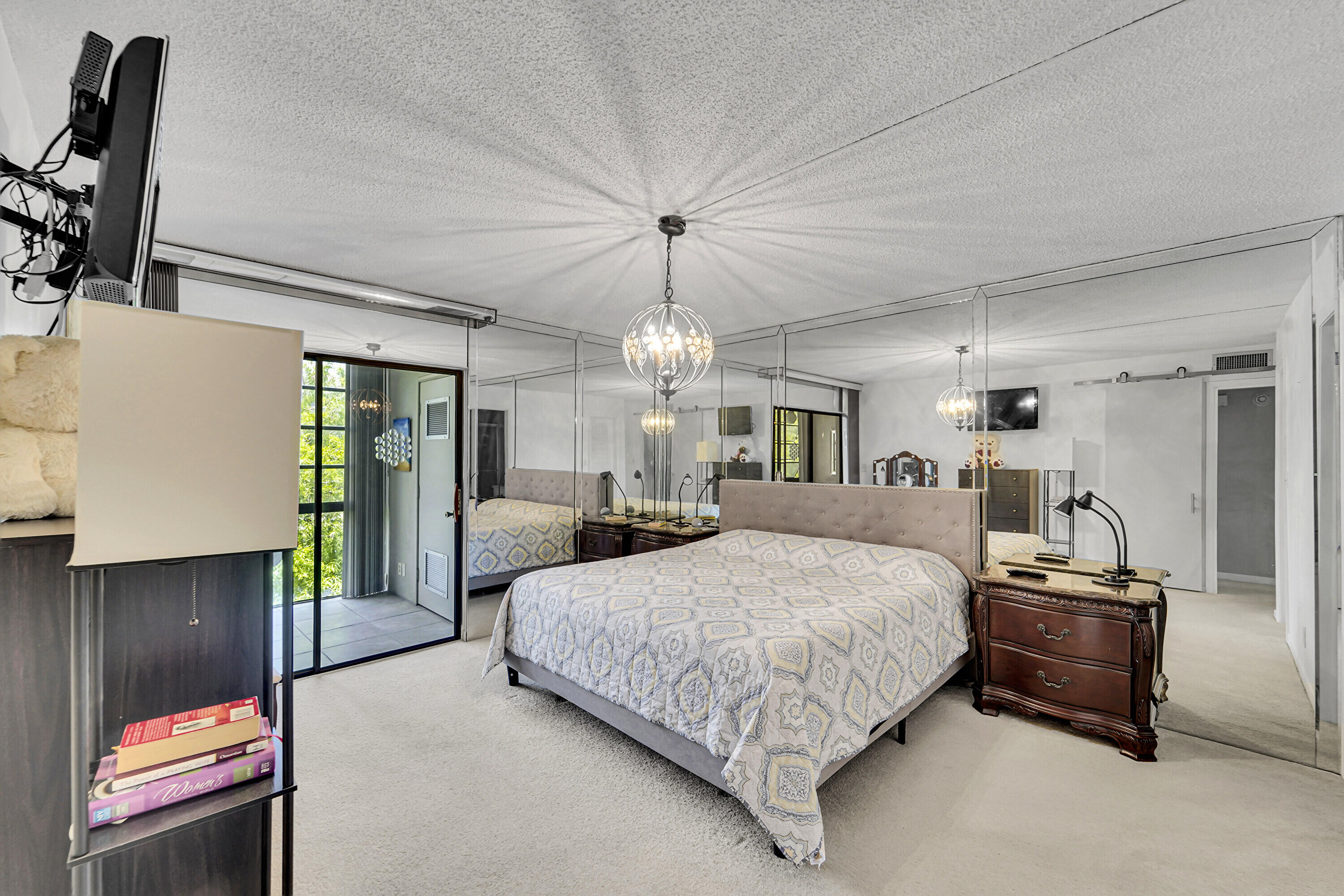 ASHMONT CONDOMINIUM - Residential