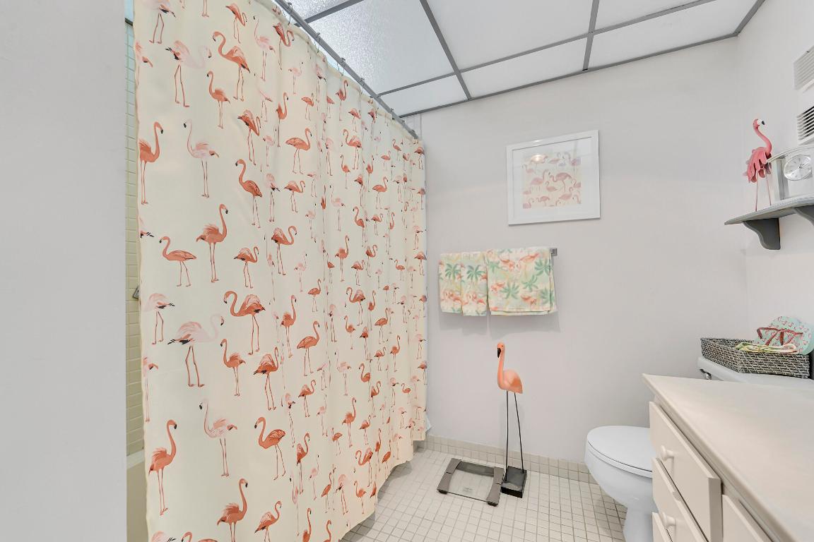 ASHMONT CONDOMINIUM - Residential