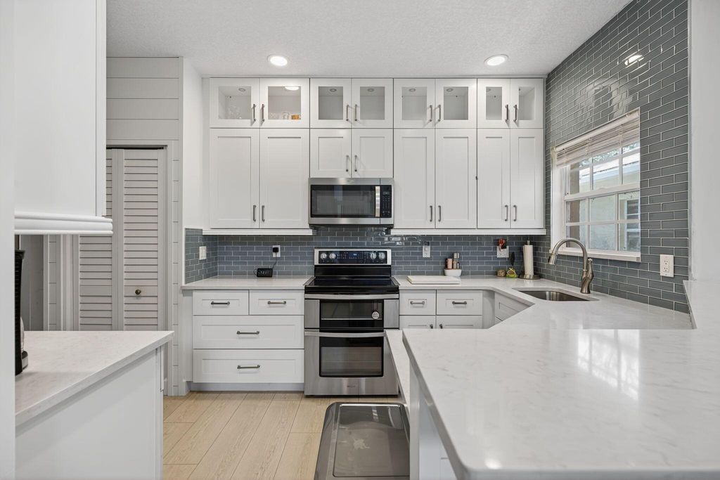 Photo of 479 Tequesta Drive #3, Tequesta, FL 33469 (MLS # R11110577)