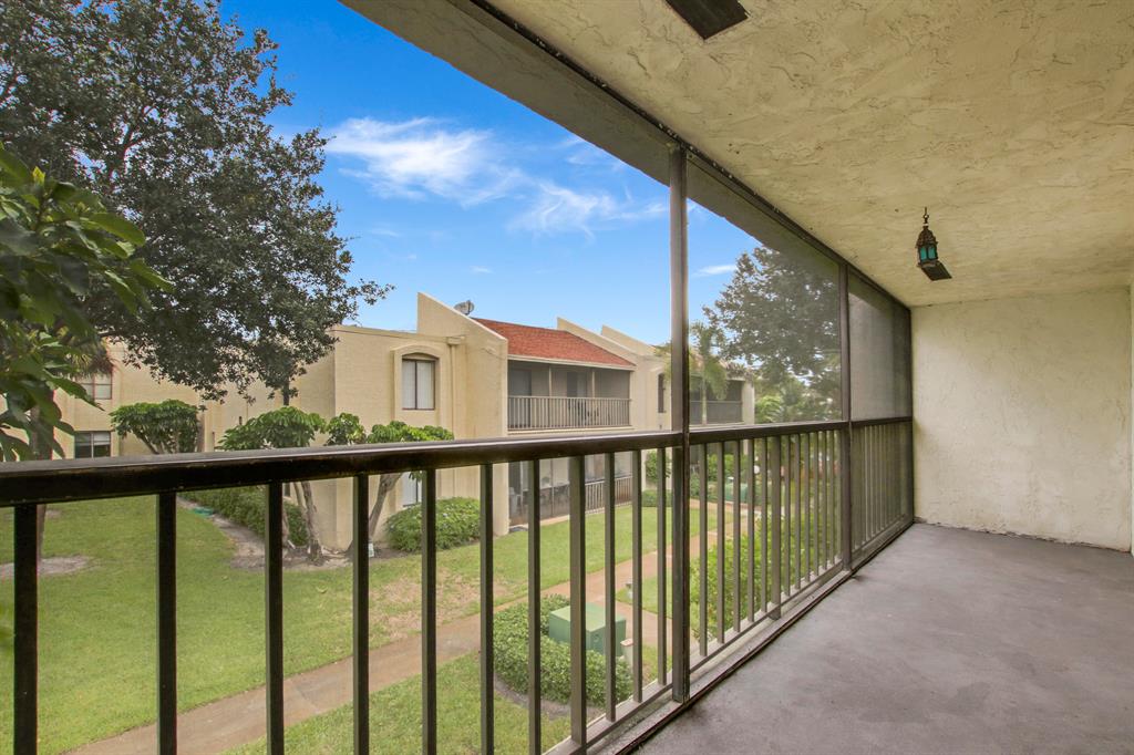 PINES OF JUPITER/TEQUESTA CONDO - Residential