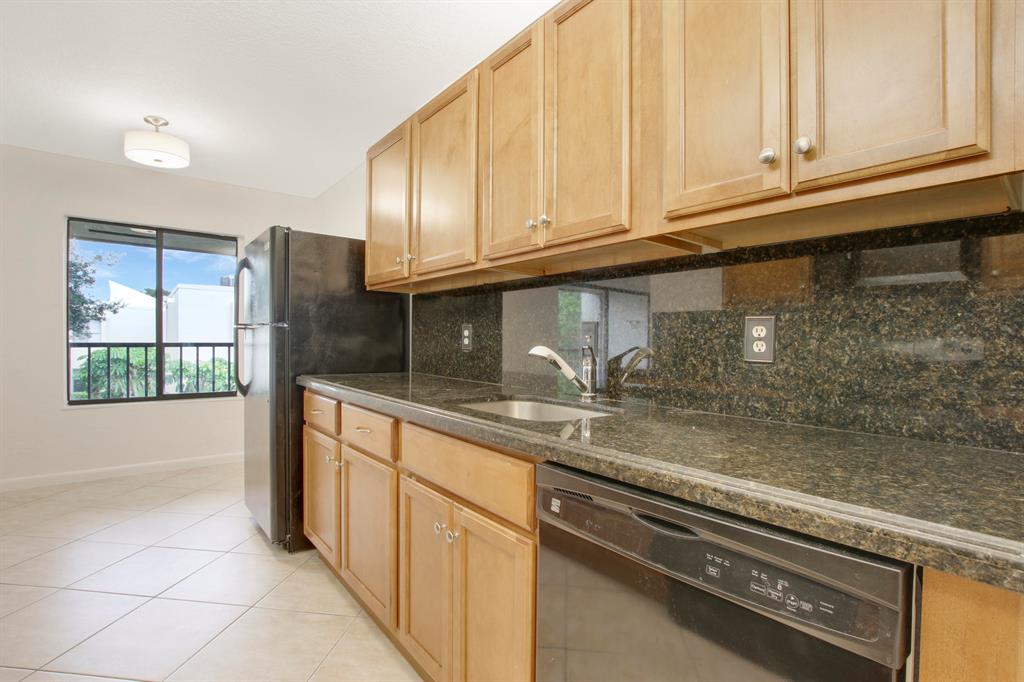 PINES OF JUPITER/TEQUESTA CONDO - Residential