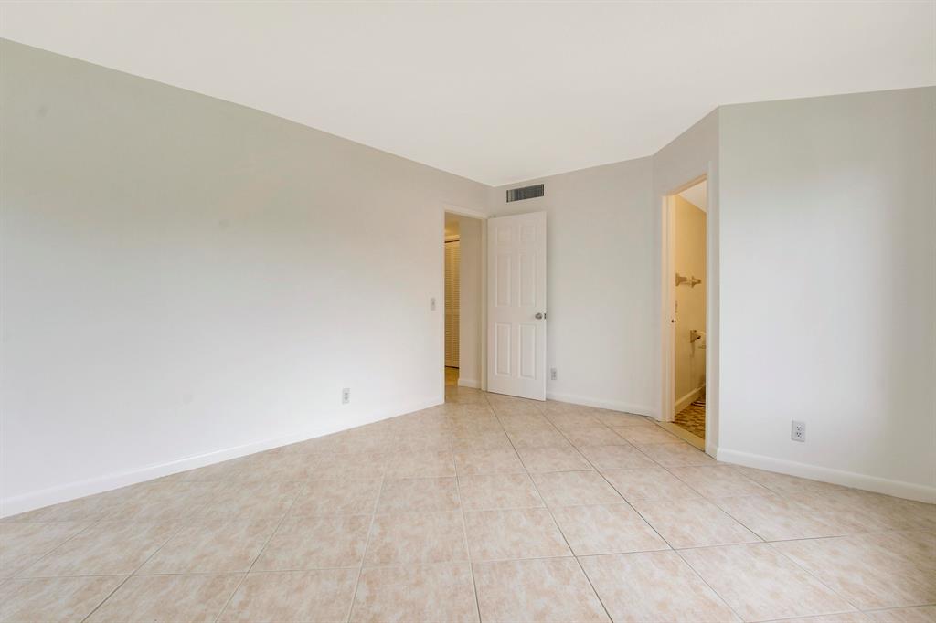 PINES OF JUPITER/TEQUESTA CONDO - Residential