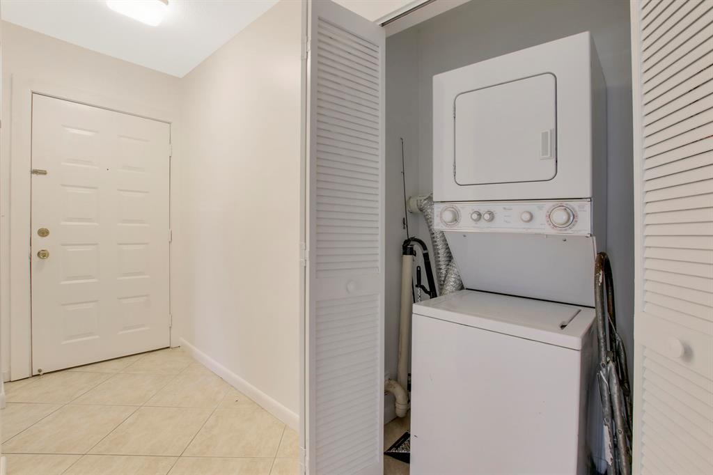 PINES OF JUPITER/TEQUESTA CONDO - Residential