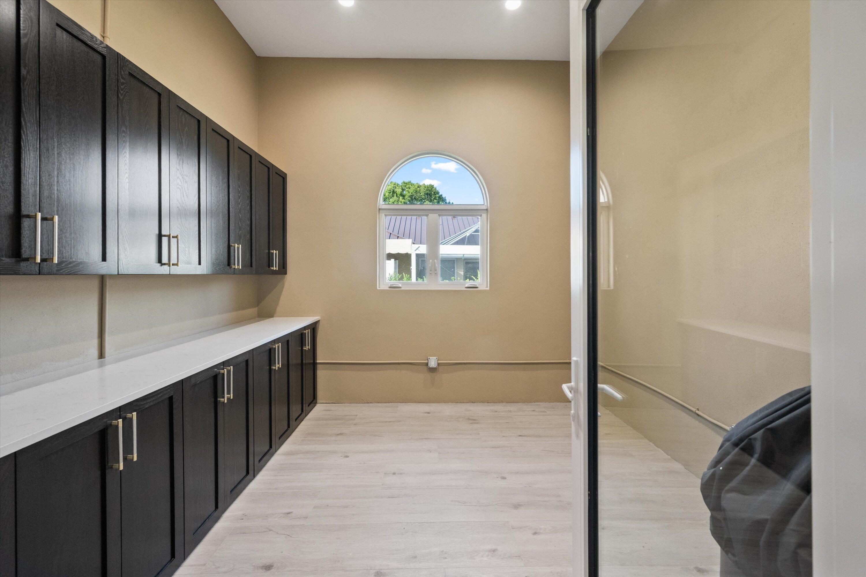 PADDOCK PARK 2 OF WELLINGTON - Residential