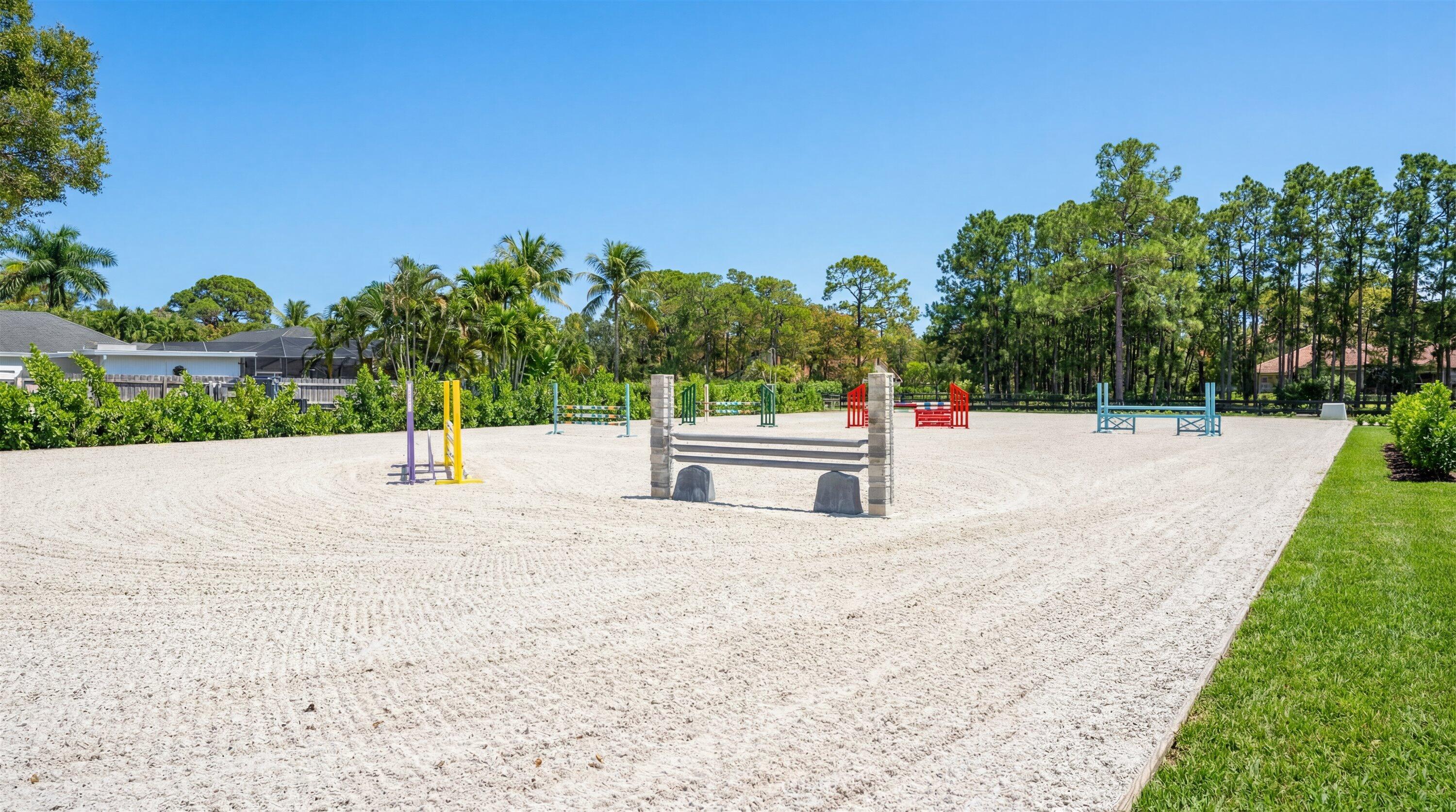 PADDOCK PARK 2 OF WELLINGTON - Residential